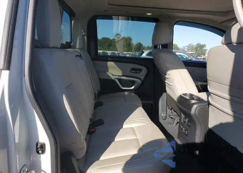 2021 Nissan Titan Sv из США, поврежденный, VIN 1N6AA1ED7MN514890